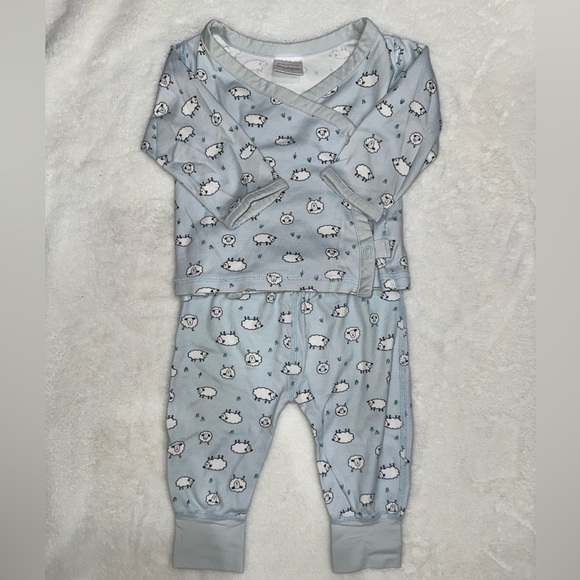 Hanna Andersson Blue Sheep Print Baby Pajama - Picture 1 of 9